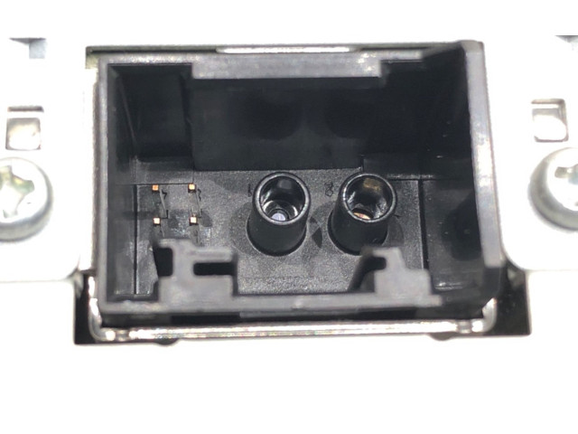 Радио/ проигрыватель CD/DVD / навигация 30737972   Volvo XC90