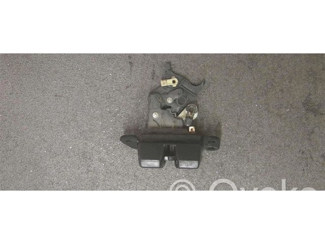 Замок багажника     Hyundai i10 2007-2012 года