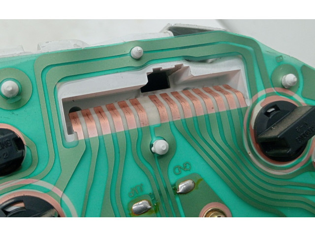 Панель приборов Y09940033E080   KIA Sorento       