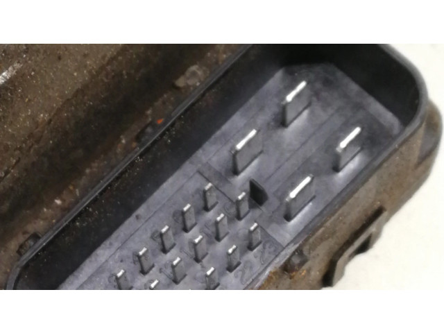 Блок АБС MR289380 Mitsubishi Space Wagon 1999-2004 года