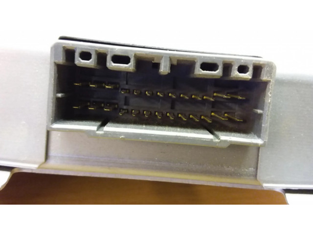 Блок управления двигателя MD303553 Mitsubishi Space Runner