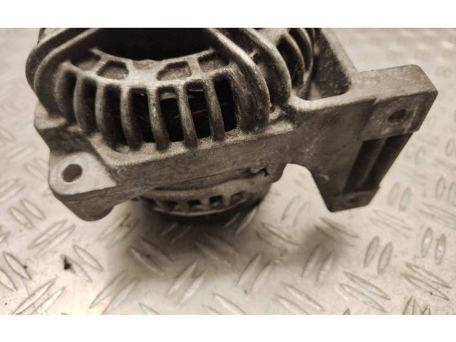 Генератор 8676498, 0124525029   Volvo V70      