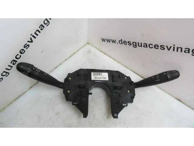 Ручка стеклоочистителей 345657356   Citroen C4 Aircross