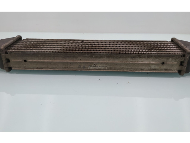 Интеркулер 51785221 Fiat Linea