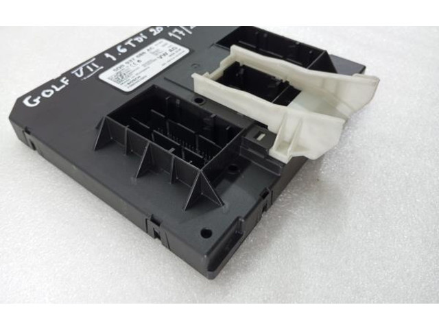 Блок комфорта 5Q0937086, 5Q0937086AC Volkswagen Golf VII