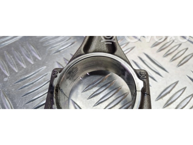 Píst Volkswagen Caddy BSU