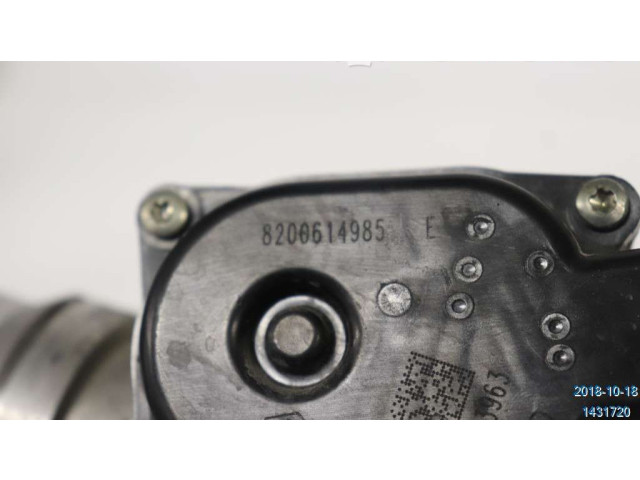 Интеркулер  8200614985   Dacia Duster 