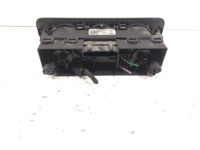 Блок управления климат-контролем 6V0820045A Skoda Fabia Mk3 (NJ)