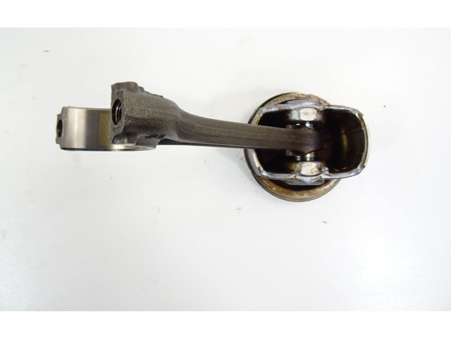 Поршень с шатуном Volkswagen Golf VII