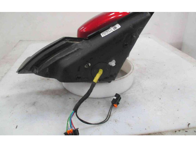 Зеркало электрическое Peugeot 2008 II 2019 - года