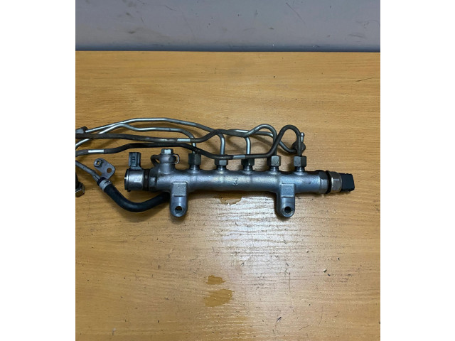 Vstřikovací lišta 16670AA030, A5670 Subaru Outback