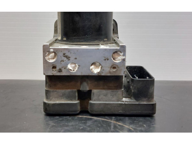 Jednotka ABS 8V512M110AD, 8V512C405AC   Ford Fiesta 2009