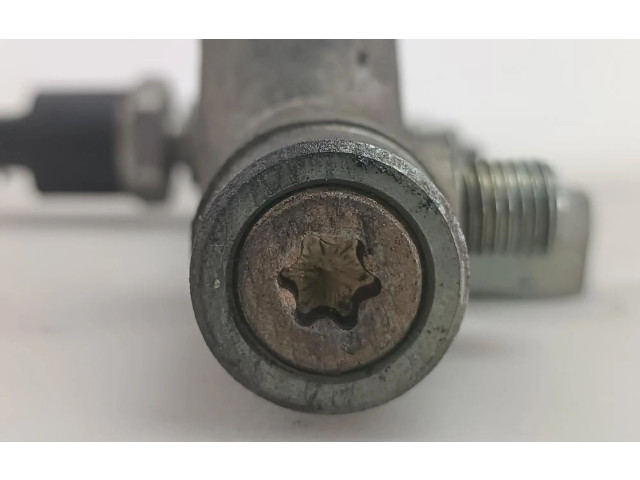 Топливная рампа 0445214019 Citroen Xsara для двигателя RHY