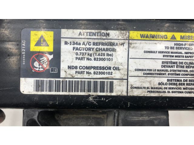 Верхняя часть панели радиаторов (телевизора)