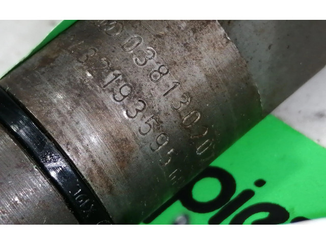 Форсунка 038130202A, 0432193595 Skoda Octavia Mk1 (1U) ASV