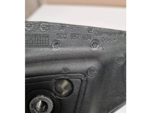 Зеркало электрическое        Skoda Octavia Mk3 (5E)  2013 - 2019 года   