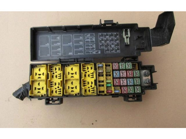 Блок предохранителей 56010434AM Jeep Cherokee III KJ