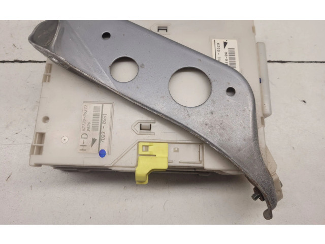   Pojistková skříňka 8273030272, 7D230551   Lexus GS 300 350 430 450H 2008