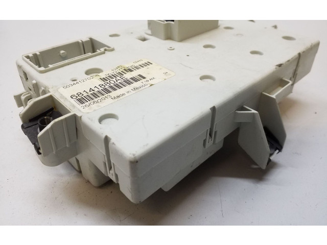 Блок комфорта 68141880AE Jeep Cherokee