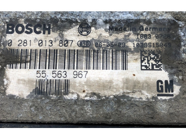 Блок управления двигателем Блок управления 55563967 Saab 9-3 Ver2