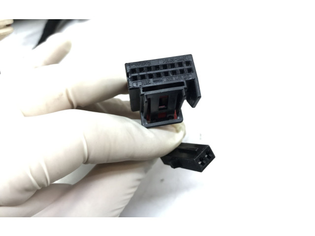 Зеркало электрическое        Skoda Karoq  2017 -  года   