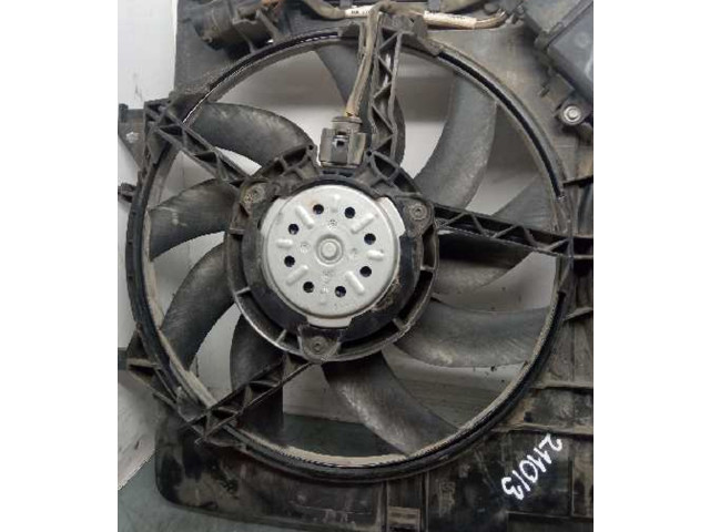 Вентилятор радиатора 8K0121003G Audi Q3 F3