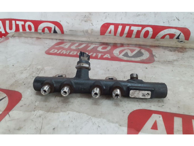 Vstřikovací lišta 175215346R   Renault Clio IV     