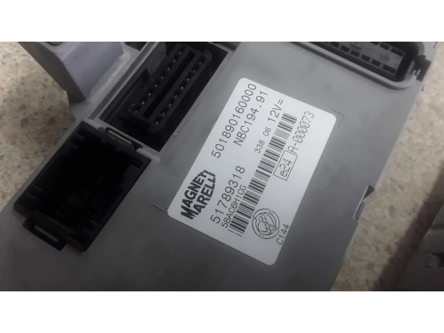 Pojistková skříňka 51789318, 51786924 Fiat Croma 2006