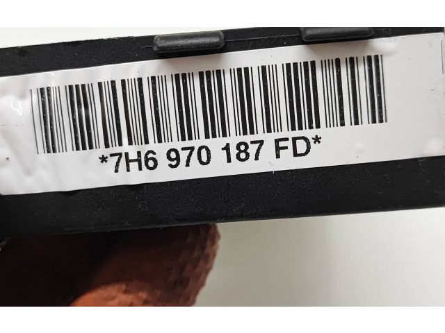 Блок предохранителей 7H6970187FD   Volkswagen Transporter - Caravelle T5      