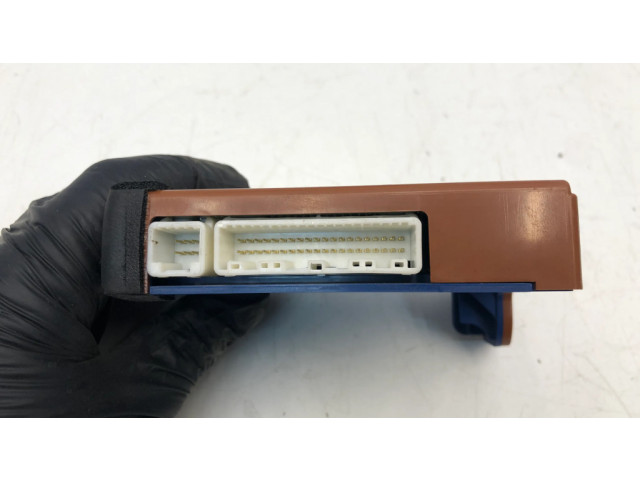 Блок управления двигателем Блок управления 8865053071 Lexus IS 220D-250-350