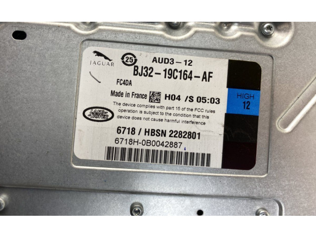 Звукоусилитель Jaguar XF - года