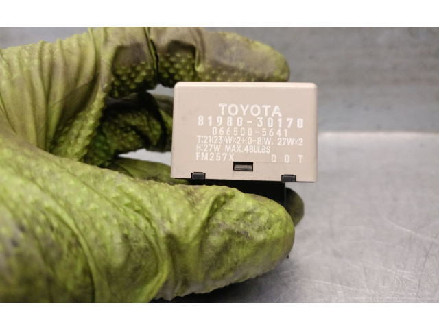   Pojistková skříňka 8198030170, 0665005641DENSO   Lexus GS 300 350 430 450H 2008