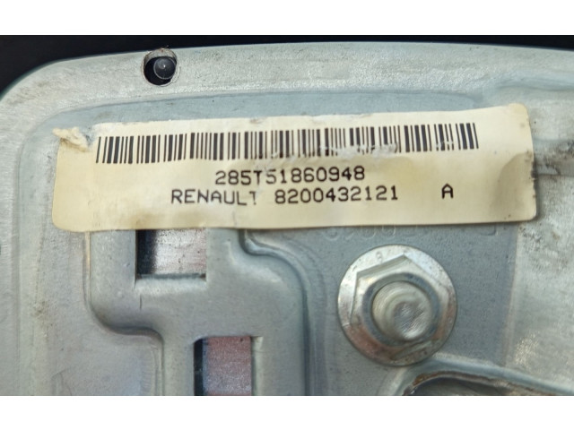 Подушка безопасности водителя 8200432121   Renault Clio II
