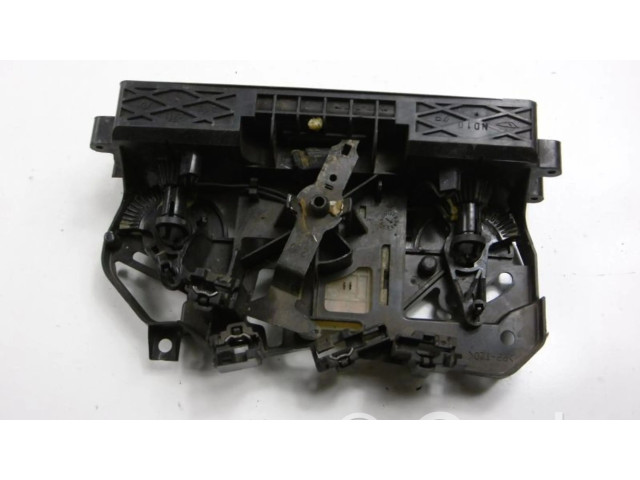 Блок управления климат-контролем    Daihatsu Cuore