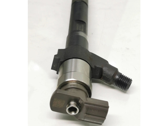 Форсунка 1465a323 Mitsubishi ASX 4N13