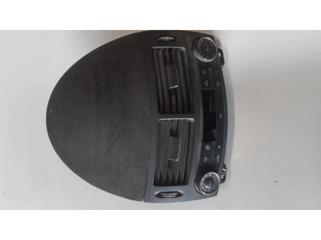 Блок управления климат-контролем 2118300890   Mercedes-Benz E W211