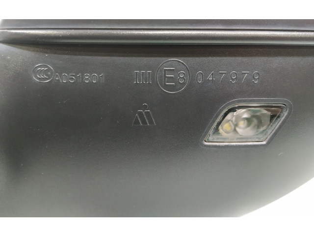 Zpětné zrcátko  Volkswagen Tiguan 2008  047979  