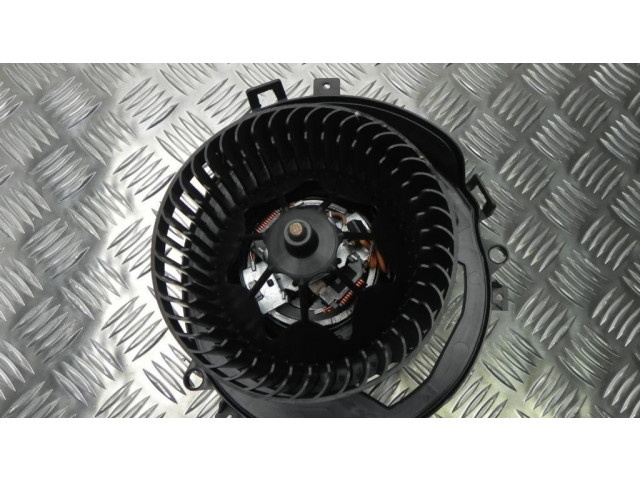 Вентилятор печки    3Q2819021, I7798   Volkswagen PASSAT B8