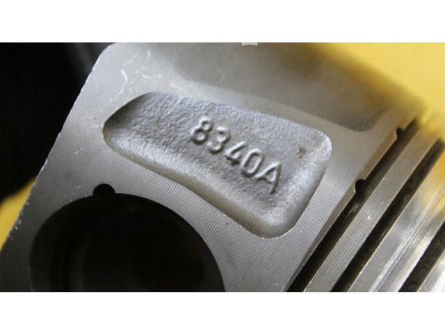 Píst Mercedes-Benz A W169