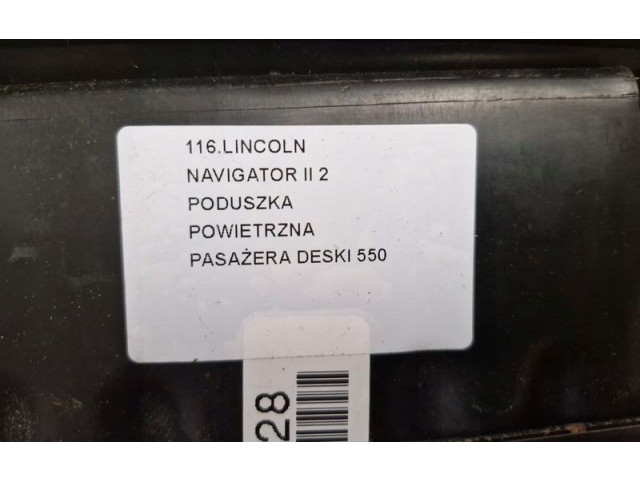 Pojistková skříňka Надувная подушка для пассажира    Lincoln Navigator 2004