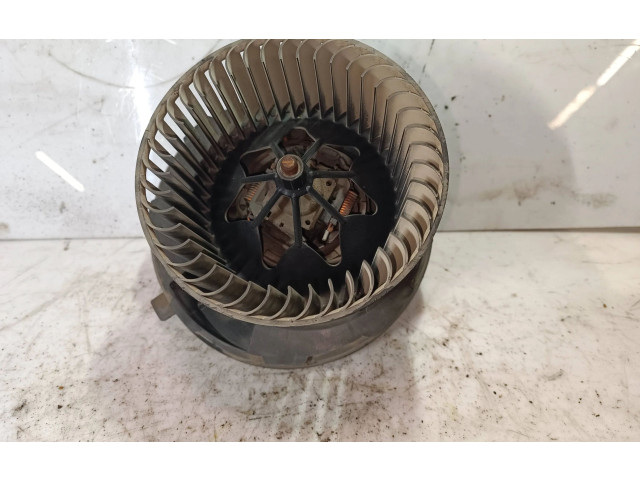 Вентилятор печки 1k1819015 Skoda Octavia Mk2 (1Z)