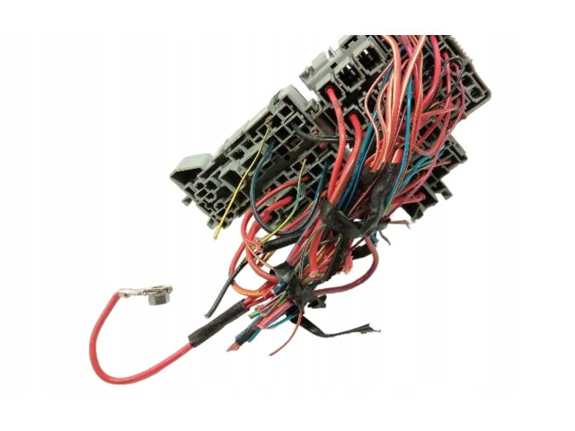   Pojistková skříňka 7L0937503   Audi Q7 4L 2008