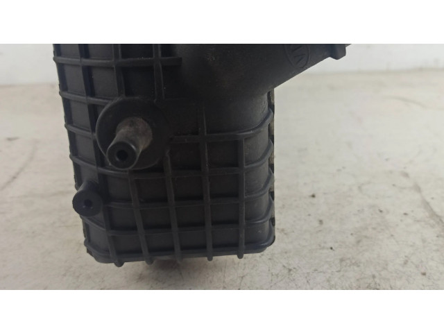 Интеркулер  282712U201   KIA Sportage 1.7