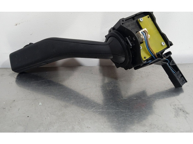 Ручка стеклоочистителей 1K0953519H   Volkswagen Golf SportWagen