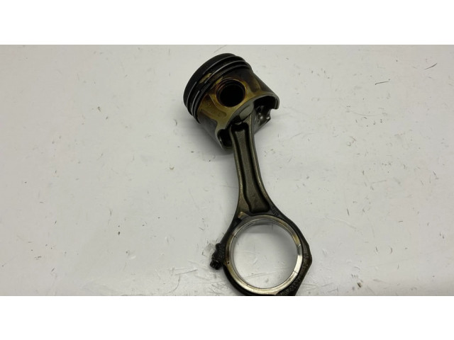 Píst BHS, 59AE Audi A4 S4 B9 pro naftový motor 0.3 Crt