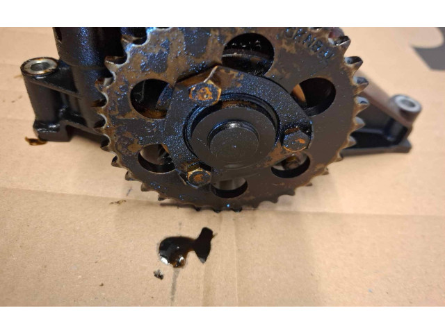 Масляный насос Jaguar XJ X300