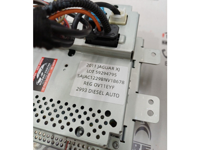 Дисплей    8X2310E889AD, 081650395   Jaguar XF