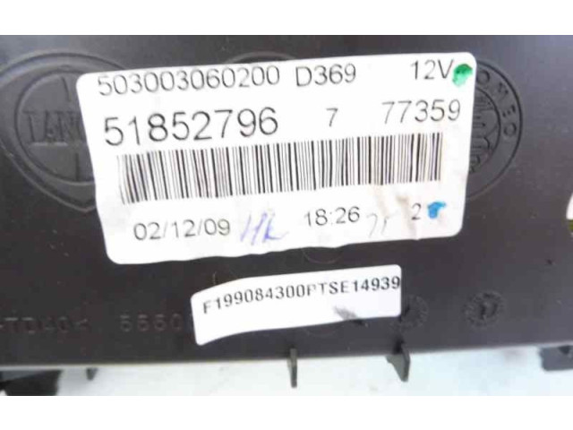 Панель приборов 51852796, 503003060200   Ford Fiesta       