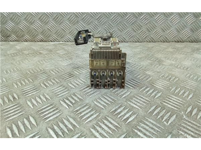 Блок предохранителей 8637A318, 519087902 Mitsubishi Outlander