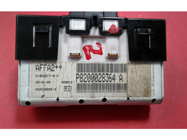 Дисплей P8200028364 Renault Clio II